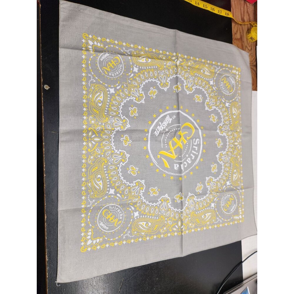 Sriracha CHA! By Texas Pete Bandana - Yellow & White Paisley Design On Gray Fabr - Picture 2 of 5